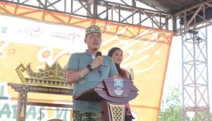 Usung Tema Destinasi Berkelas Dunia, Festival Teluk Stabas VI Resmi Dimulai
