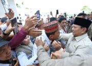 Bendera Merah Putih dan Nuansa Adat Lampung Warnai Penyambutan Presiden Prabowo