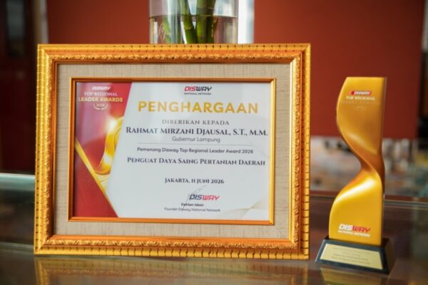 Penguatan Pertanian Lampung Diakui Nasional, Gubernur Mirza Terima Penghargaan Bergengsi