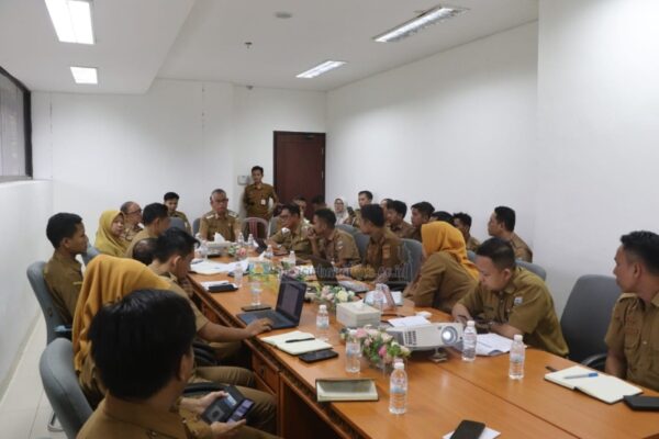 Jaga Keseimbangan Fiskal Daerah, Pemkab Pesibar Perkuat Sinergi Antar Perangkat Daerah