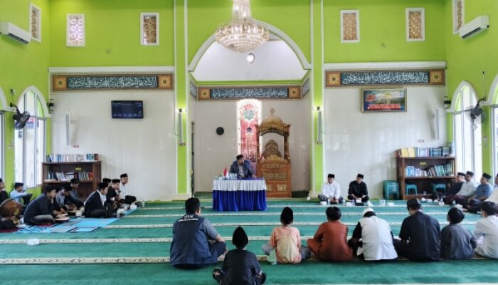 Sambut Tahun Baru Islam 1448 H, DKM Al Iman Gelar Donor Darah dan Pengajian Akbar