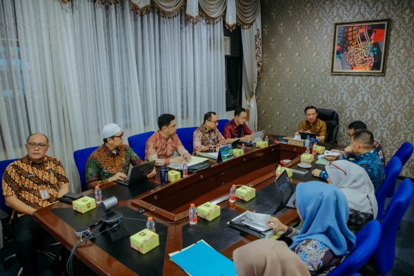 Tingkatkan Kepercayaan Publik, Sekdaprov Lampung Dorong Penguatan Tata Kelola Keuangan dan Pembiayaan Inovatif