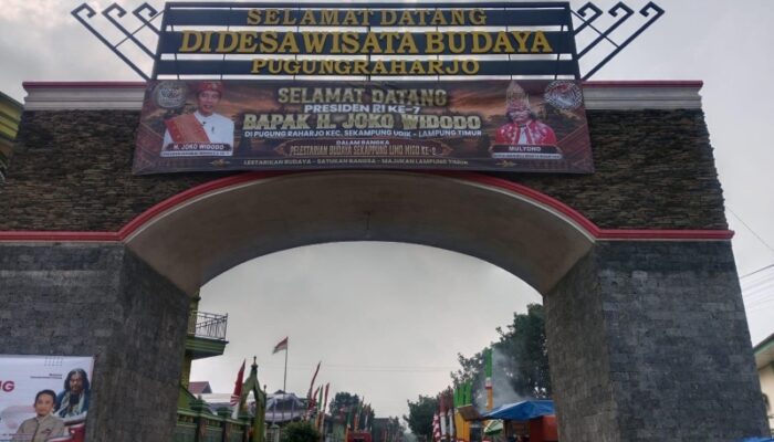 Antusiasme Warga Meningkat, Kunjungan Jokowi Diharapkan Angkat Potensi Wisata Purbakala Pugung Raharjo