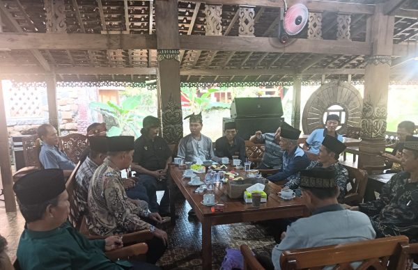 Batalnya Kunjungan Jokowi Kecewakan Masyarakat, Bela Budaya Tegaskan Tak Ada Penolakan Tokoh Adat